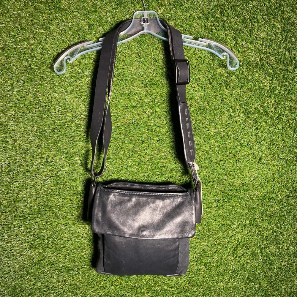 Diesel Suave Hard Core Blue Leather Canvas Messenger Crossbody Bag 00XA50PR421